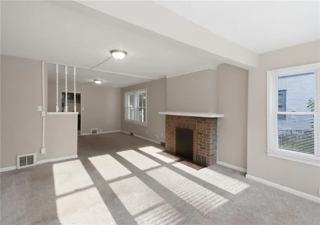 Listing Photo 5 - Condo for sale in building located at 311 Van Brunt Blvd, Kansas City, MO 64124