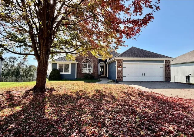 Single family home for sale at 9101 NE 110th Street, Kansas City, MO 64157 | MLS# 2634067