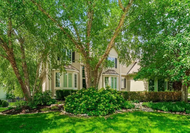 2nd image of 13012 Rosehill St, Overland Park, KS 66213 | MLS# 2634073