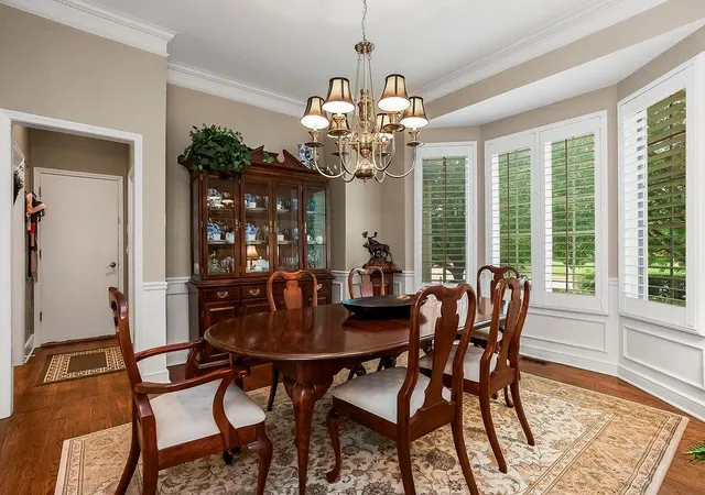 Photo 4 of Sale Pending at 13012 Rosehill St, Overland Park, KS 66213 | MLS# 2634073 | Listing updated on 2026-08-05