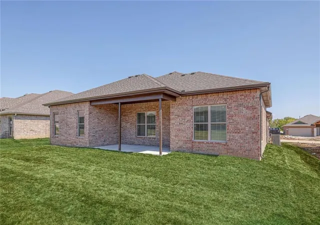 Photo 2 of Single family home for sale at 18505 W 195 Street, Spring Hill, KS 66083 | MLS# 2634081 | Listing updated on 2026-10-03