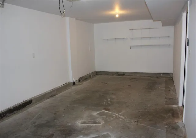 14th image of 418 N Prairie St, Liberty, MO 64068 | MLS# 2634103