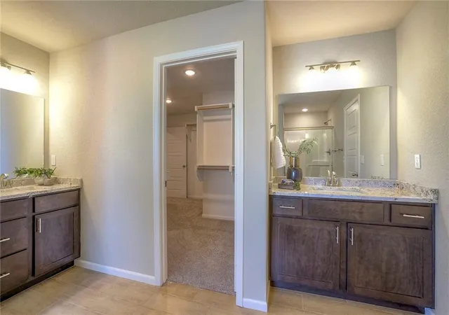 Photo 2 of Single family home for sale at 18565 W 195 Street, Spring Hill, KS 66083 | MLS# 2634118 | Listing updated on 2026-07-30