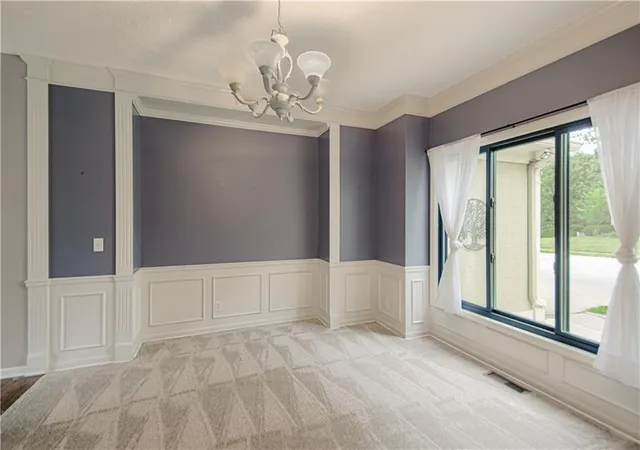 Photo 4 of Sale Pending at 14255 NW 65th Place, Kansas City, MO 64152 | MLS# 2634130 | Listing updated on 2026-09-07