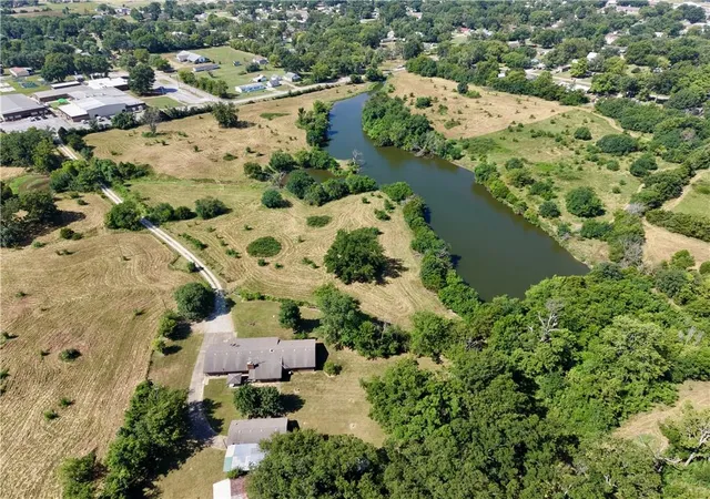 1st image of 302 College Ave, S Coffeyville, OK 74072 | MLS# 2634132