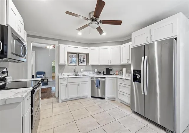 Photo 3 of Multi family home for sale at 327 Maple Blvd, Kansas City, MO 64124 | MLS# 2634153 | Listing updated on 2026-09-03