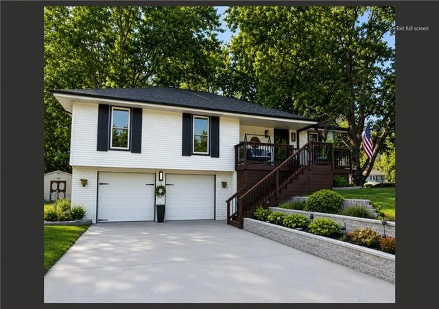 Photo 1 of Sale Pending at 506 S Monroe St, Raymore, MO 64083 | MLS# 2634158 | Listing updated on 2026-08-12