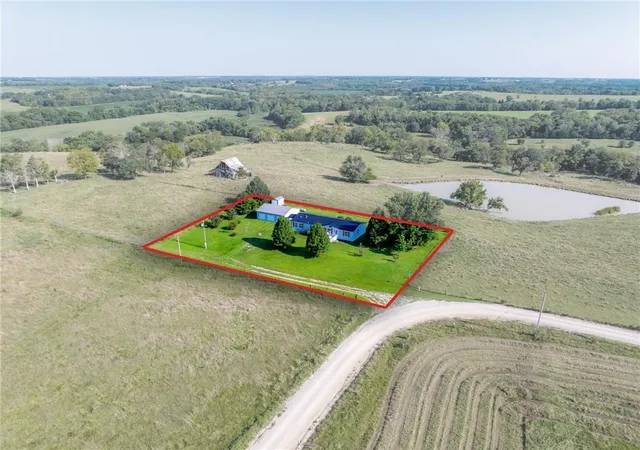 Photo 27 of Single family home for sale at 14015 147th Street, Pattonsburg, MO 64670 | MLS# 2634160 | Listing updated on 2026-09-03