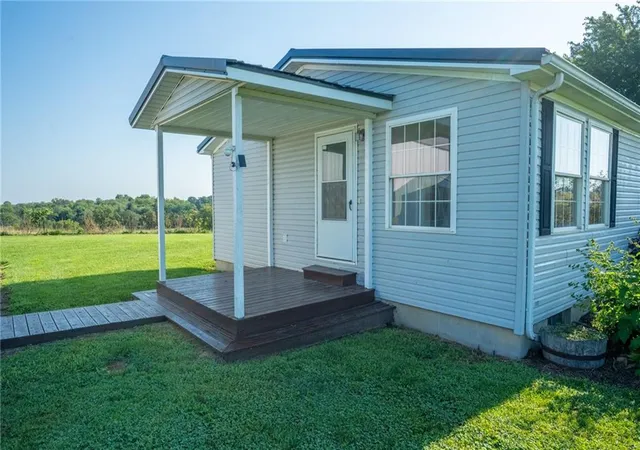 Photo 3 of Single family home for sale at 14015 147th Street, Pattonsburg, MO 64670 | MLS# 2634160 | Listing updated on 2026-09-03