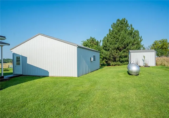 Photo 4 of Single family home for sale at 14015 147th Street, Pattonsburg, MO 64670 | MLS# 2634160 | Listing updated on 2026-09-03