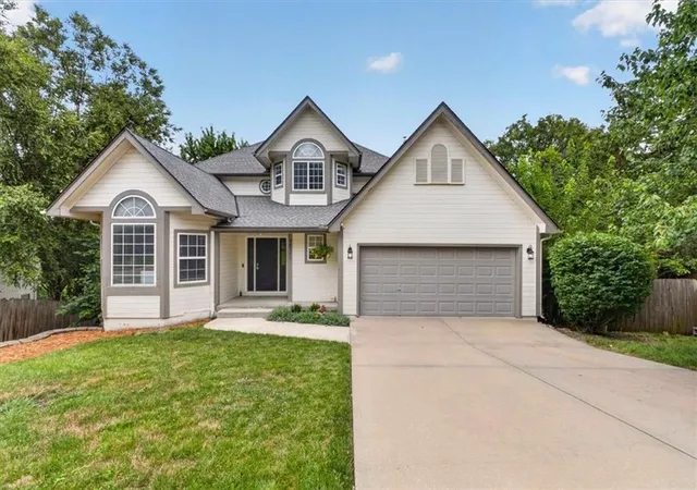1st image of 3837 N 112th St, Kansas City, KS 66109 | MLS# 2634178