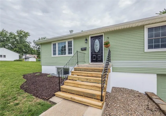 2nd image of 413 W South Ave, Maryville, MO 64468 | MLS# 2634193
