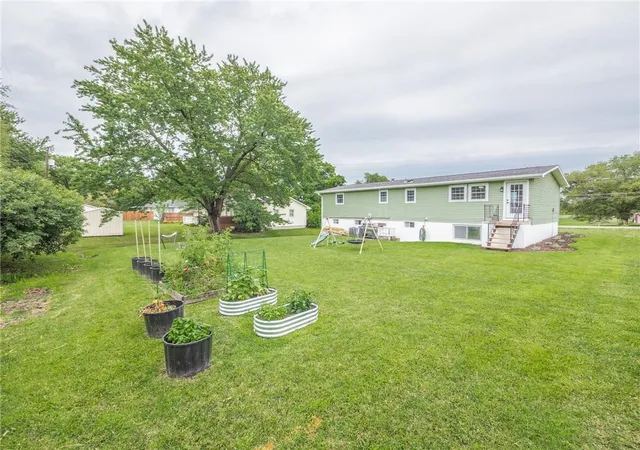 45th image of 413 W South Ave, Maryville, MO 64468 | MLS# 2634193