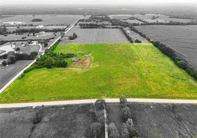 1st image of 0000 Edgerton Rd, Edgerton, KS 66021 | MLS# 2634194