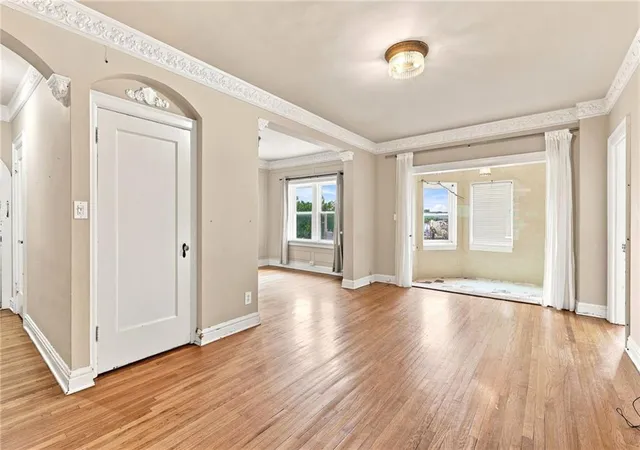 Photo 4 of Condo for sale at 309 E Emanuel Cleaver Blvd #404, Kansas City, MO 64112 | MLS# 2634207 | Listing updated on 2026-10-07