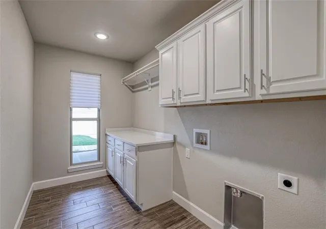 6th image of 18430 W 195th Ter, Spring Hill, KS 66083 | MLS# 2634230