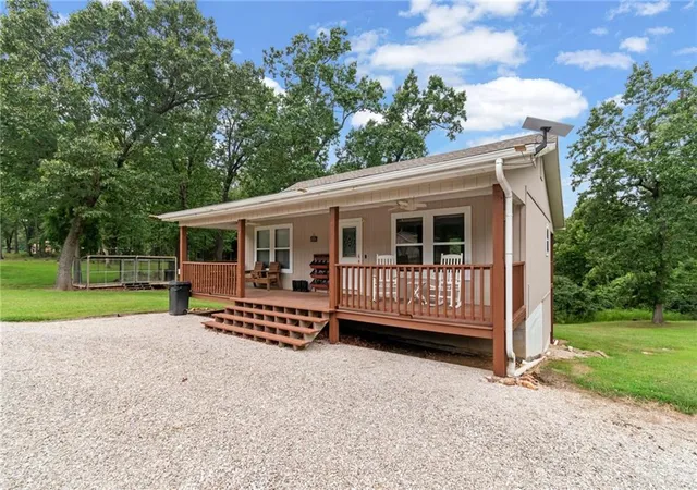 4th image of 23719 Singing Bird Ln, Warsaw, MO 65355 | MLS# 2634241