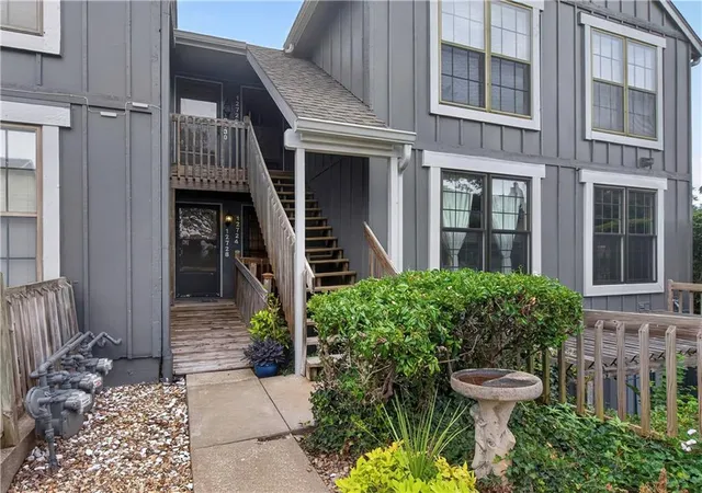 3rd image of 12726 W 110th Terrace, Overland Park, KS 66210 | MLS# 2634249