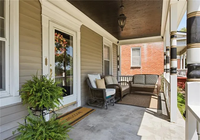 Photo 3 of Single family home for sale at 3300 E 10th Street, Kansas City, MO 64127 | MLS# 2634268 | Listing updated on 2026-09-05