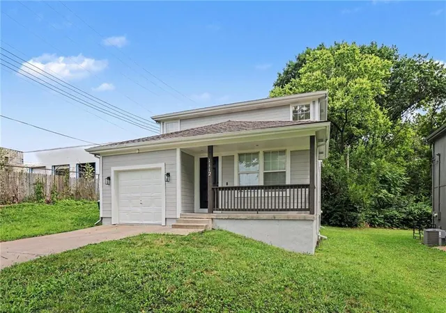 Photo 2 of Sale Pending at 1112 E 81st Street, Kansas City, MO 64131 | MLS# 2634272 | Listing updated on 2026-08-28