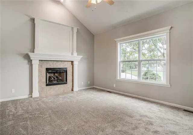 Photo 4 of Sale Pending at 1324 SE Dalton Cir, Lees Summit, MO 64081 | MLS# 2634279 | Listing updated on 2026-08-27