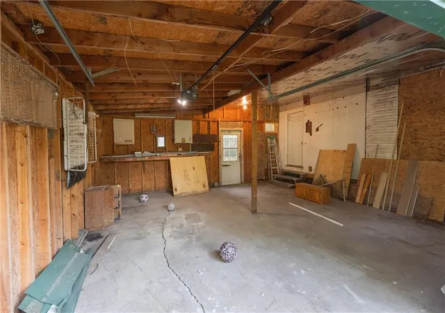 24th image of 213 W 7th St, Cherryvale, KS 67335 | MLS# 2634284