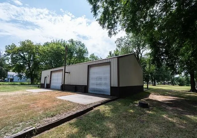 2nd image of 501 W Main St, Tyro, KS 67364 | MLS# 2634303