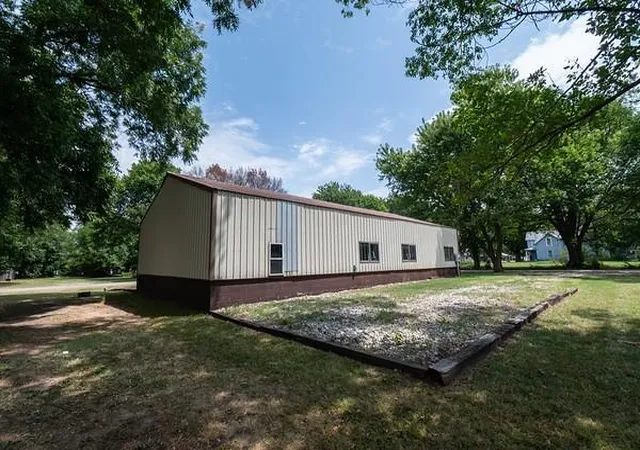 25th image of 501 W Main St, Tyro, KS 67364 | MLS# 2634303