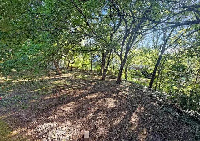 28th image of 3229 Big Horn Ct, Lawrence, KS 66049 | MLS# 2634304