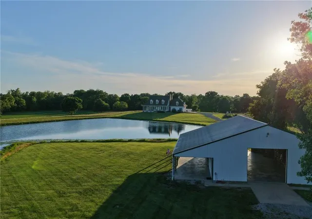 2nd image of 1124 Ne Cc Hwy, Concordia, MO 64020 | MLS# 2634307