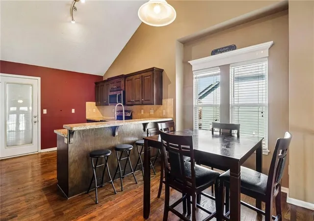 4th image of 770 River Falls Rd, Kansas City, KS 66111 | MLS# 2634310