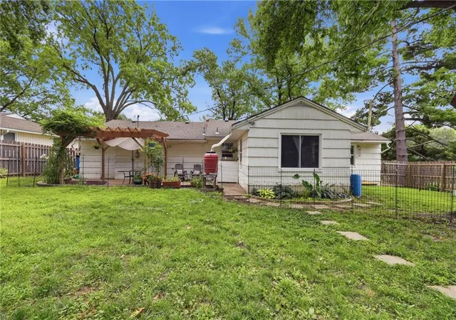 21st image of 5430 Nieman Rd, Shawnee, KS 66203 | MLS# 2634311