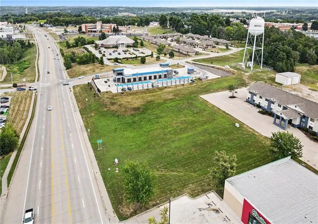 1st image of 000 N 169 Hwy, Smithville, MO 64089 | MLS# 2634338