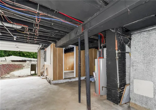 Photo 24 of Sale Pending at 7900 Chestnut Ave, Kansas City, MO 64132 | MLS# 2634340 | Listing updated on 2026-09-04