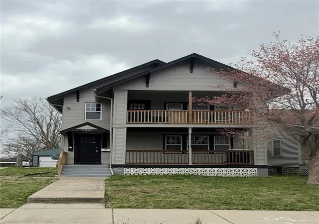 1st image of 5822 E 14th St, Kansas City, MO 64126 | MLS# 2634346