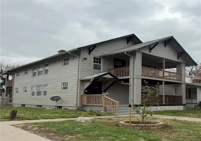 2nd image of 5822 E 14th St, Kansas City, MO 64126 | MLS# 2634346