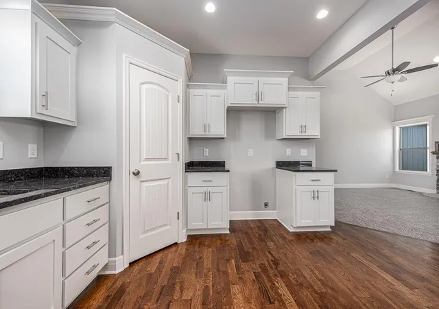 image of 1675 N 156th St, Basehor, KS 66007 | MLS# 2634348