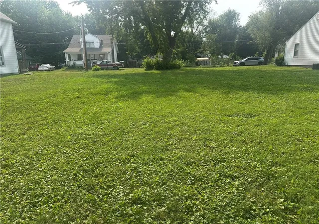 Photo 3 of Land for sale at 903 Woodward St, Chillicothe, MO 64601 | MLS# 2634355 | Listing updated on 2026-07-31