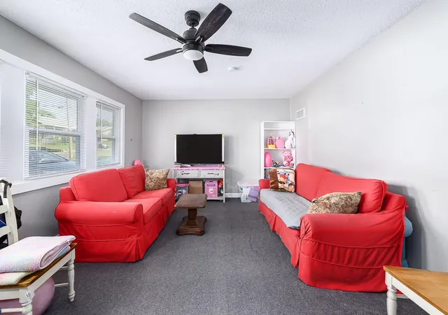 Photo 3 of Single family home for sale at 3055 N 32nd Street, Kansas City, KS 66104 | MLS# 2634356 | Listing updated on 2026-08-05