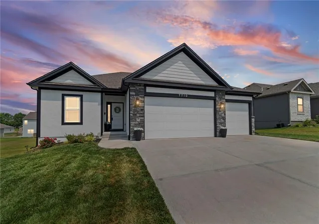 Photo 1 of Single family home for sale at 7710 Ne 107th Street, Kansas City, MO 64157 | MLS# 2634361 | Listing updated on 2026-09-06