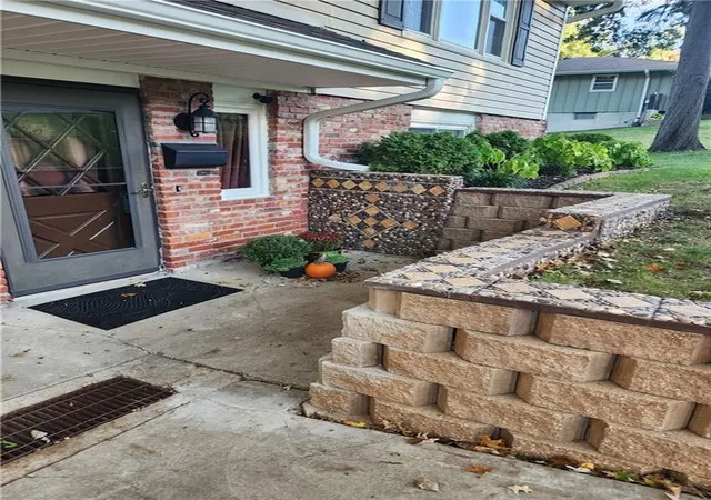 Photo 2 of Single family home for sale at 5819 Perry Ln, Merriam, KS 66203 | MLS# 2634363 | Listing updated on 2026-10-16