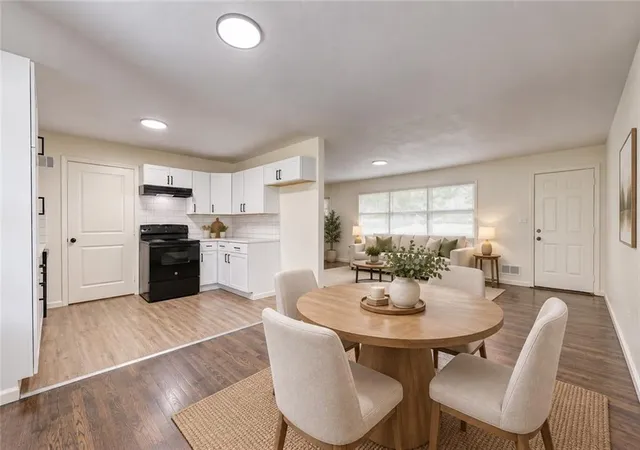 Photo 3 of Single family home for sale at 7800 E 108th Street, Kansas City, MO 64134 | MLS# 2634372 | Listing updated on 2026-09-22