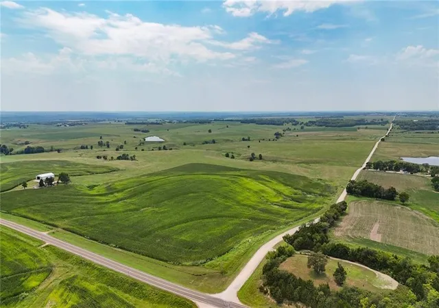 46th image of 198 N 1250 Rd, Berryton, KS 66409 | MLS# 2634373