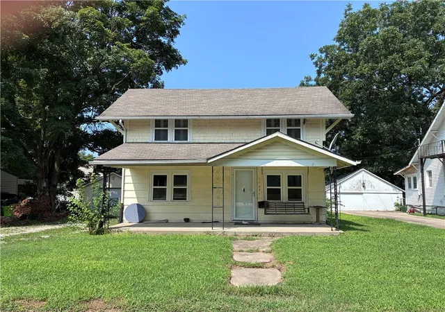 3rd image of 1104 S Independence N/A, Harrisonville, MO 64701 | MLS# 2634376