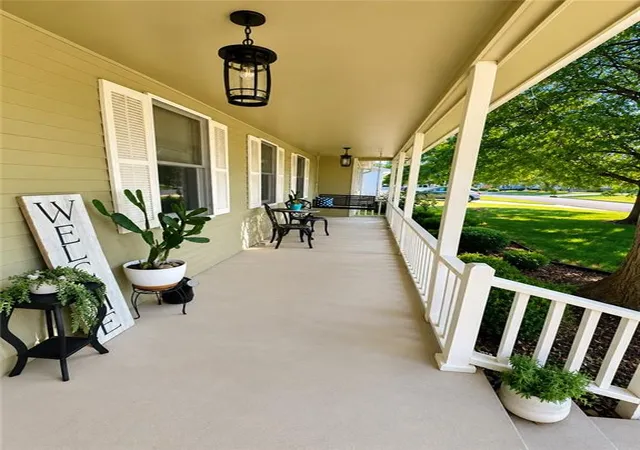 Photo 3 of Sale Pending at 1735 S Ash St, Ottawa, KS 66067 | MLS# 2634379 | Listing updated on 2026-08-18