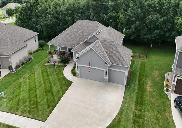 Photo 76 of Single family home for sale at 4116 Autumn Ridge Ct, St Joseph, MO 64505 | MLS# 2634389 | Listing updated on 2026-08-18