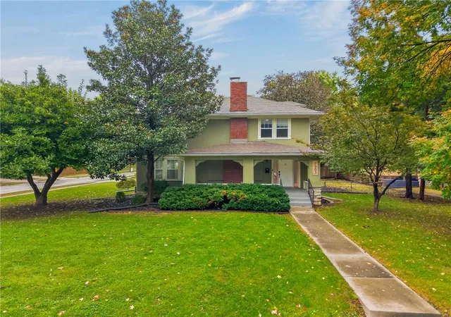 Single family home for sale at 7303 Madison Ave, Kansas City, MO 64114 | MLS# 2634391