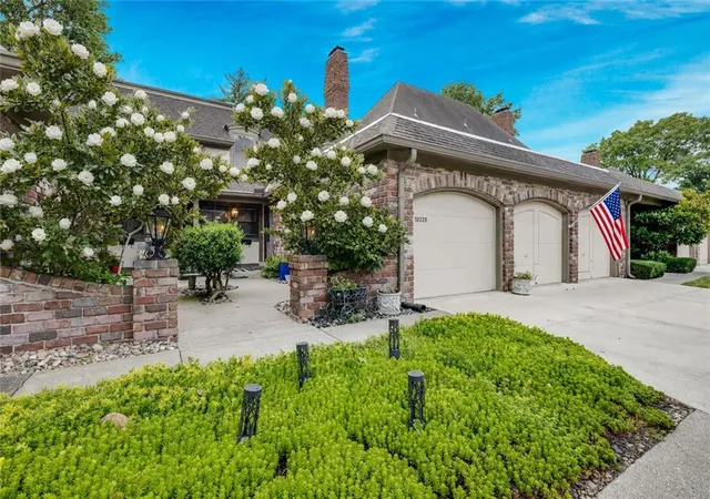 1st image of 10225 Conser St, Overland Park, KS 66212 | MLS# 2634404
