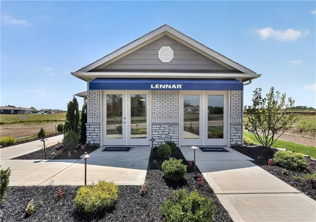 Photo 2 of Single family home for sale at 37921 W 207th Terrace, Edgerton, KS 66021 | MLS# 2634417 | Listing updated on 2026-10-08