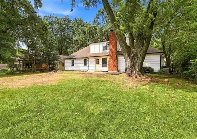 52nd image of 10131 Linden St, Overland Park, KS 66207 | MLS# 2634418